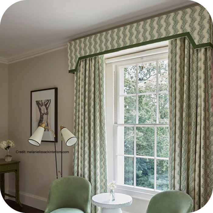 Curtain-Pelmet